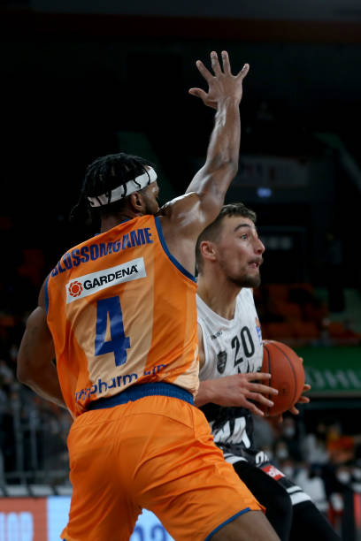 赛中所采取 赛中所采取