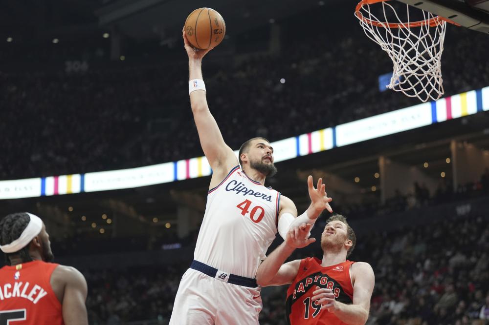 而闻名于世 而闻名于世